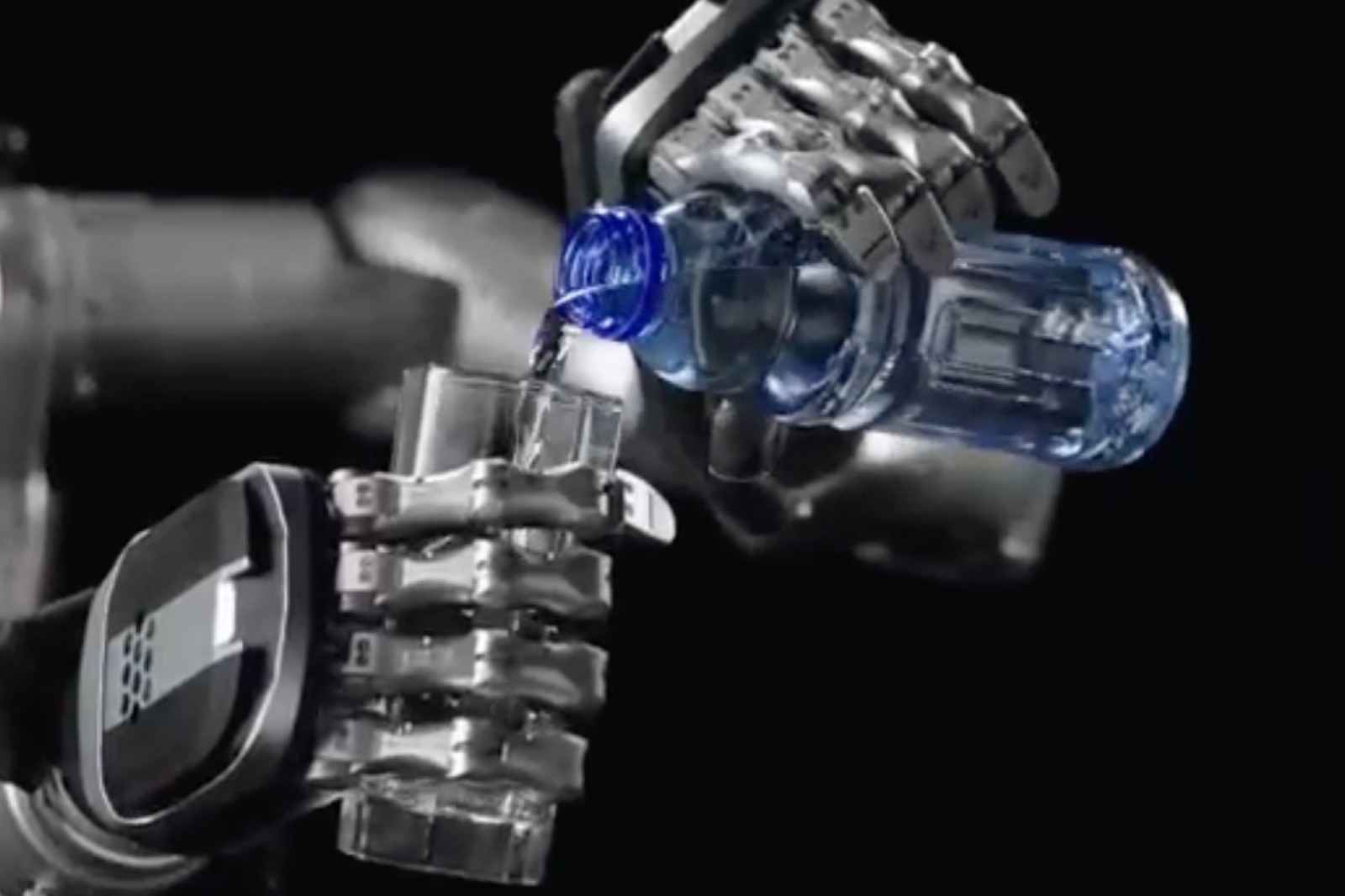 系列解读 | 米兰电竞灵巧手家族亮相：高自由度的创新突破